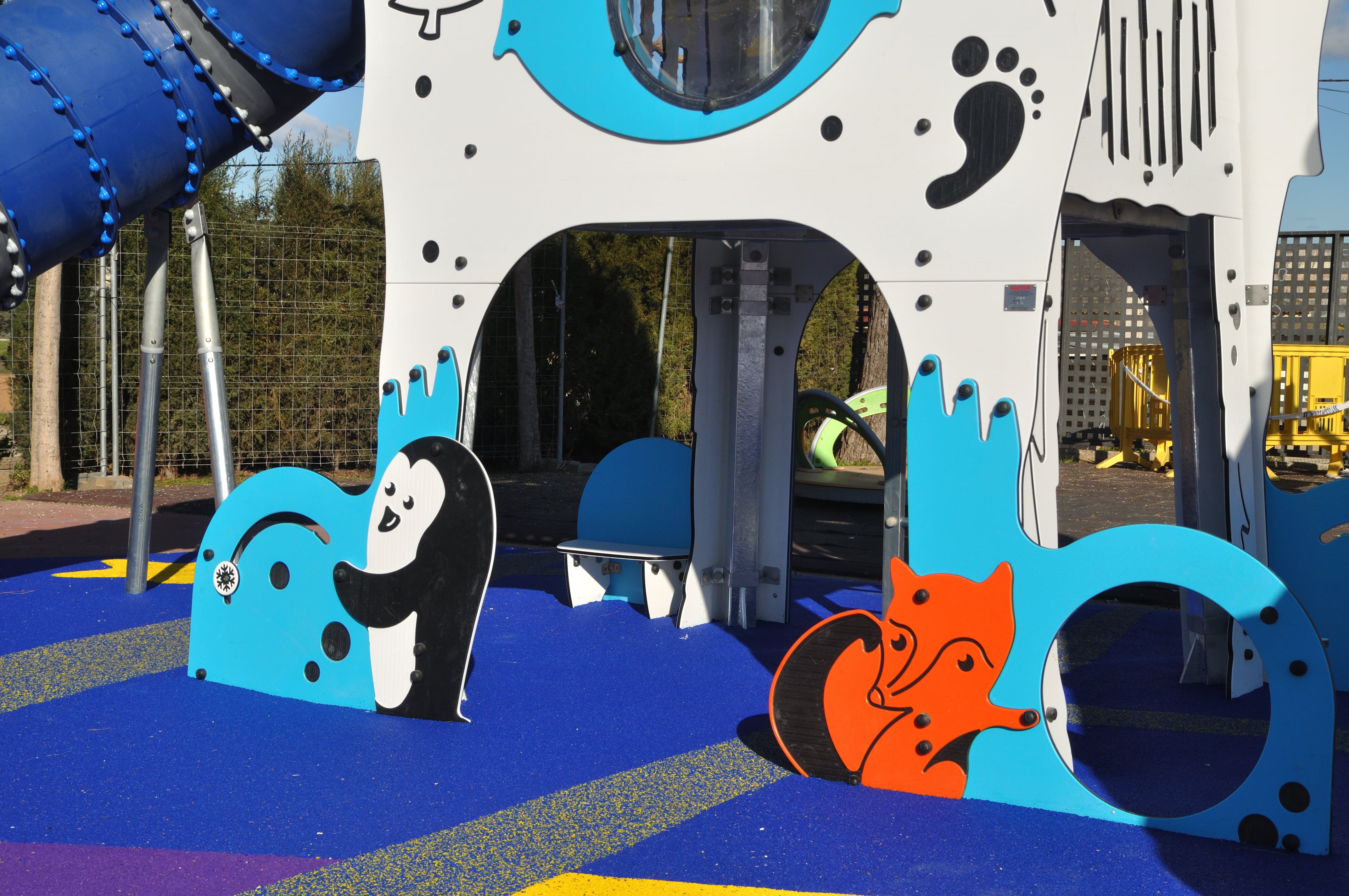 Torre Gigante El Yeti Parques Infantiles Tematizados Alagon_Zaragoza  (3)
